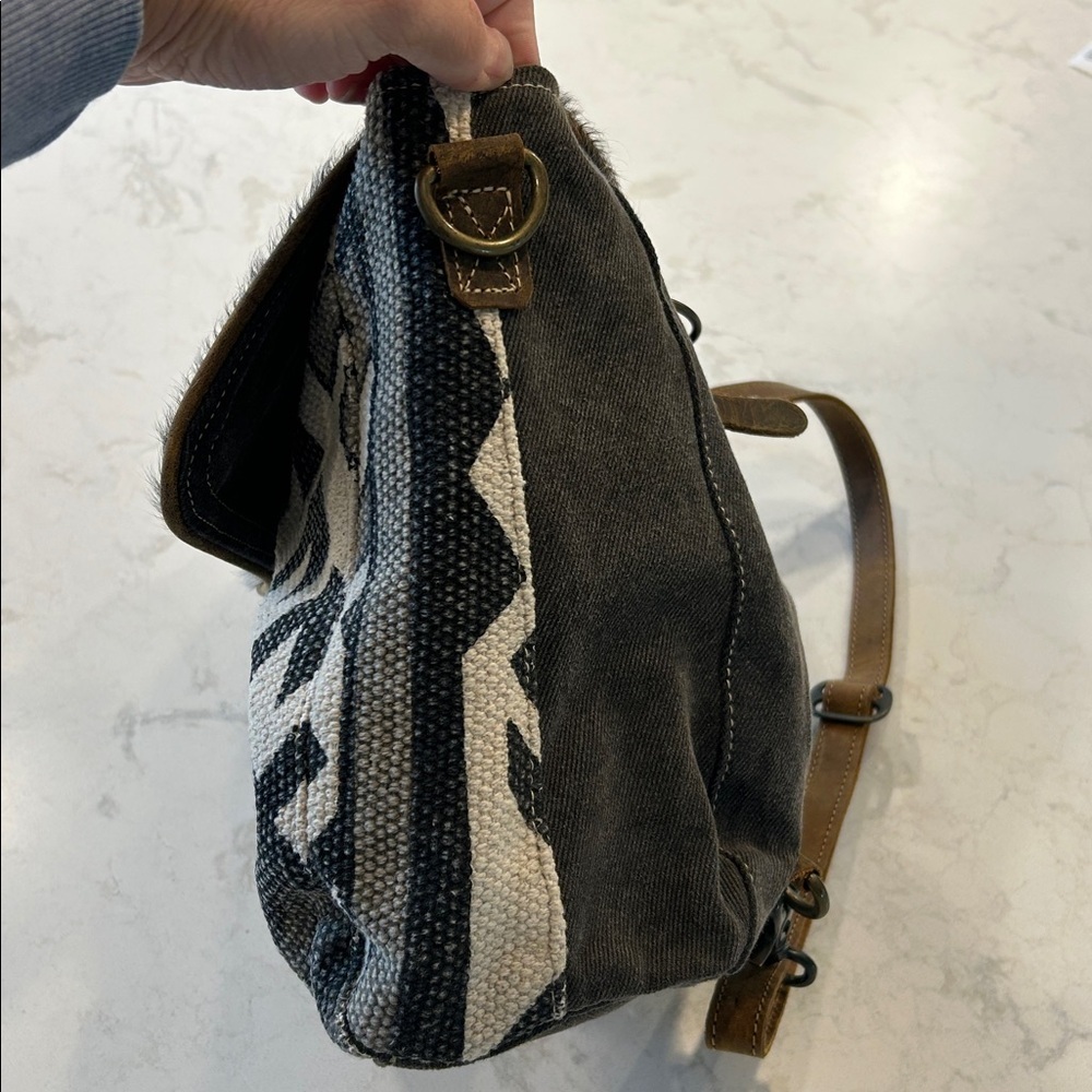 Myra Bag Stormy Love Convertible Backpack Shoulder Crossbody Bag Boho‎ Festival - Picture 15 of 16